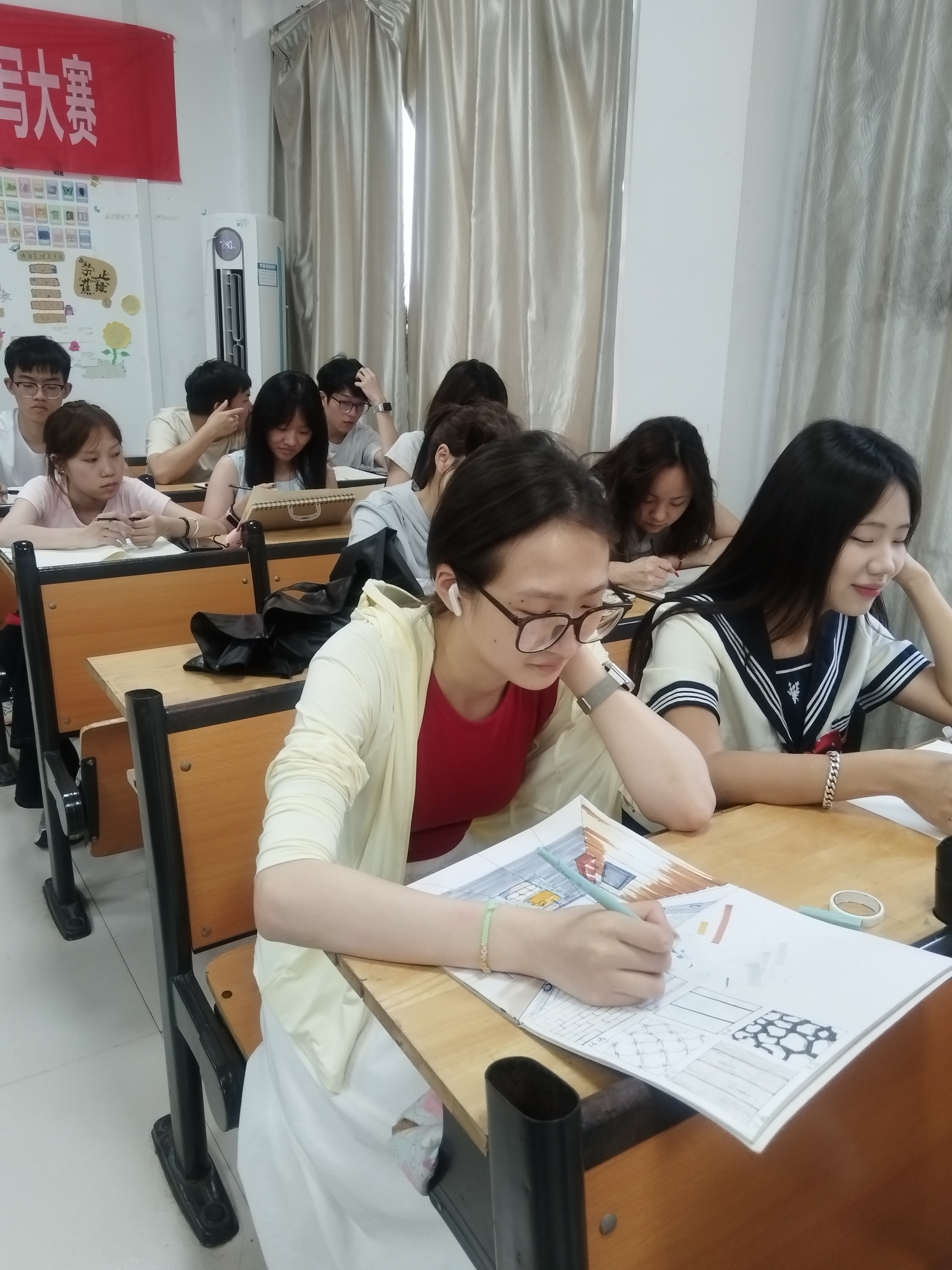 2025年5月14日 学生构思.jpg