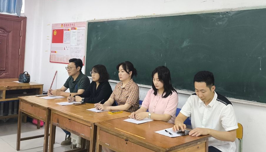 2025年5月14日，评委们已然就绪.jpeg